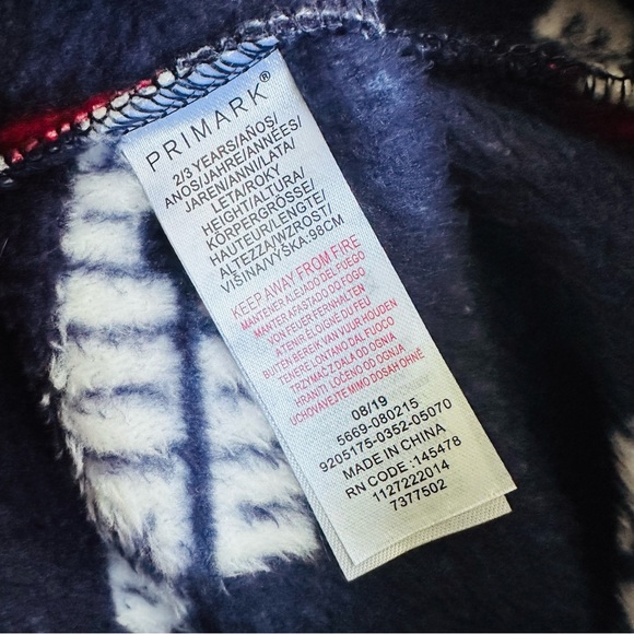 Primark Spiderman Fuzzy Set Size 2-3 Years - Picture 8 of 8